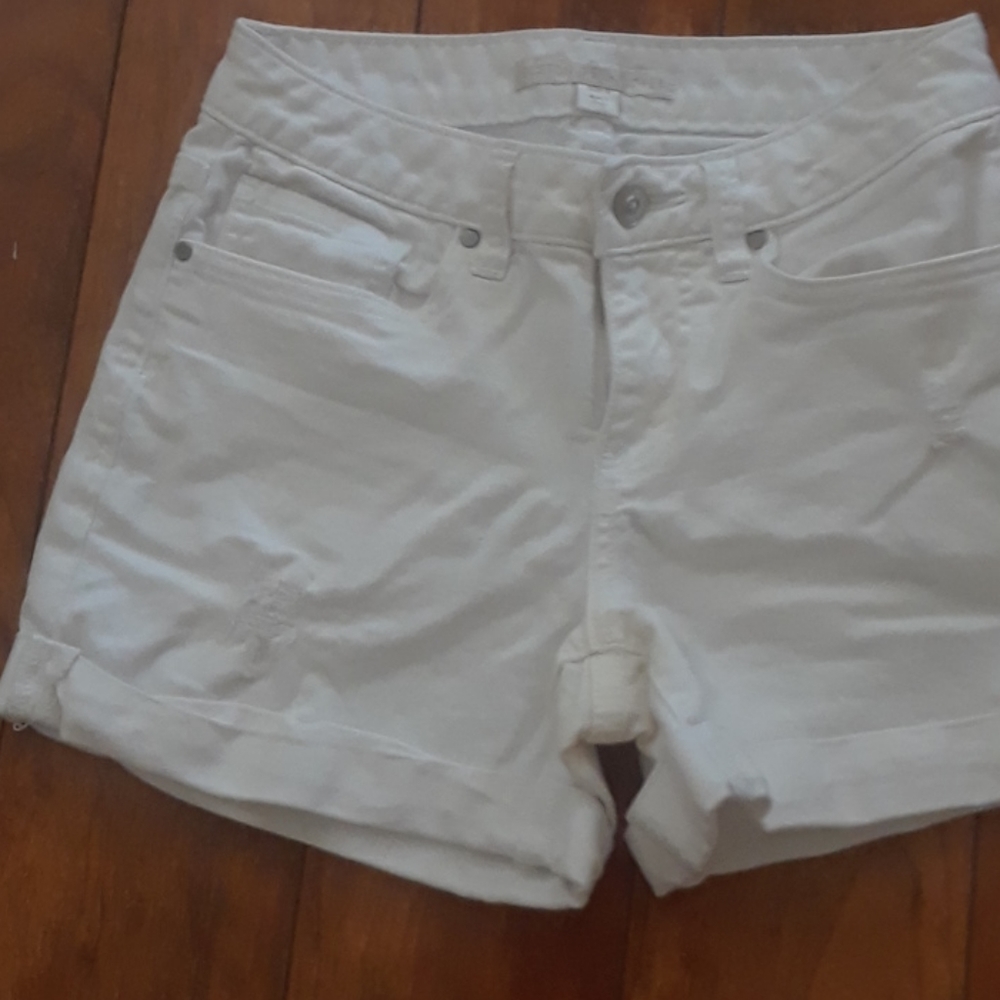 Boston Proper boyfriend shorts
